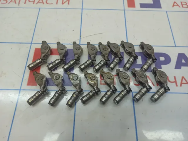 Рокер Volkswagen Tiguan (Mk2) 04E109411AA