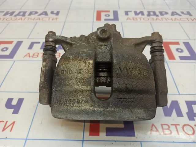 Суппорт тормозной передний правый Volkswagen Tiguan (Mk2) 8V0615124D