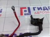 Клемма аккумулятора плюс Volkswagen Tiguan 5N0971228