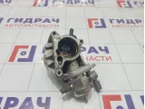 Насос вакуумный Volkswagen Tiguan 06H145100AD