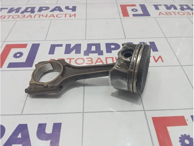 Поршень Volkswagen Tiguan 06H107065AM