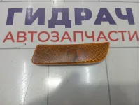 Поворотник правый Volkswagen Tiguan 5N0945120A