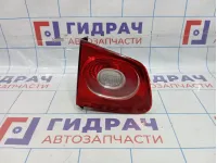 Фонарь задний внутренний левый Volkswagen Tiguan (NF) 5N0945093B