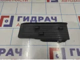 Накладка декоративная под ногу Volkswagen Tiguan (NF) 1K1864777B