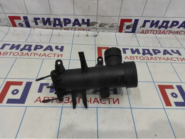Воздуховод Volkswagen Tiguan (NF) 03C129617H