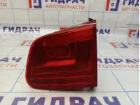 Фонарь задний внутренний правый Volkswagen Tiguan (NF) 5N0945094H
