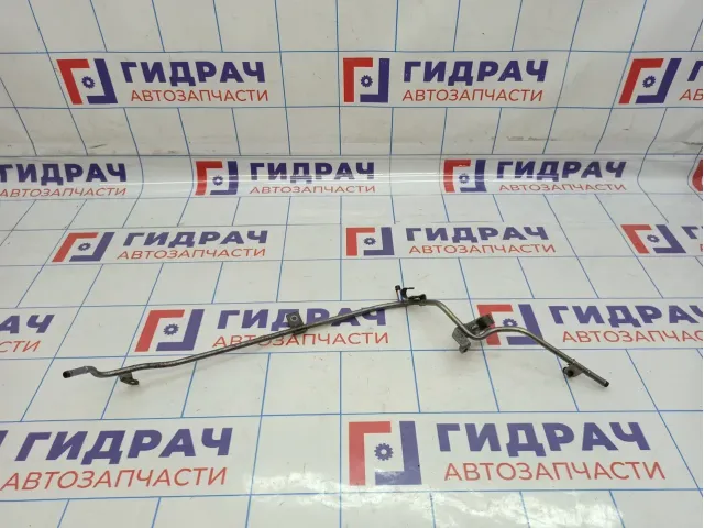 Трубка топливная Volkswagen Tiguan (NF) 06J121075B