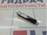 Антенна правая Volkswagen Tiguan (NF) 5N0035552K