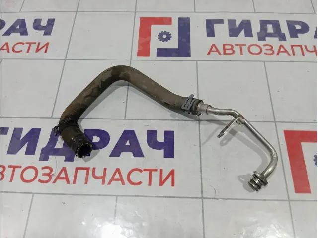 Трубка турбокомпрессора Volkswagen Tiguan 03C121497F