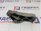 Кронштейн КПП (АКПП, МКПП) левый Volkswagen Tiguan 5N0199117