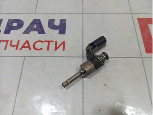 Форсунка инжекторная Volkswagen Tiguan 03C906036M