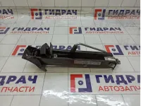 Домкрат Volkswagen Tiguan 5N0011031A
