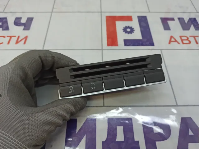 Блок кнопок Volkswagen Tiguan 5N1927132R