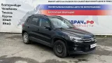 Датчик температуры воздуха Volkswagen Tiguan 4B0820539
