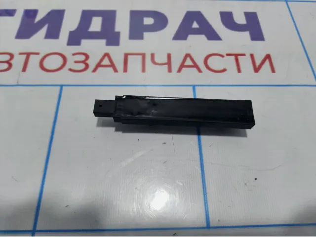 Антенна Volkswagen Tiguan (Mk2) 5K0962132A. Системы санкц. Доступа и пуска двигателя.