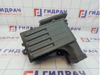 Корпус воздушного фильтра Volkswagen Tiguan (Mk2) 5QF129607D. Дефекты.