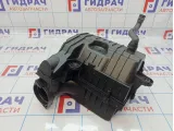 Корпус воздушного фильтра Volkswagen Tiguan (Mk2) 5QF129607D. Дефекты.