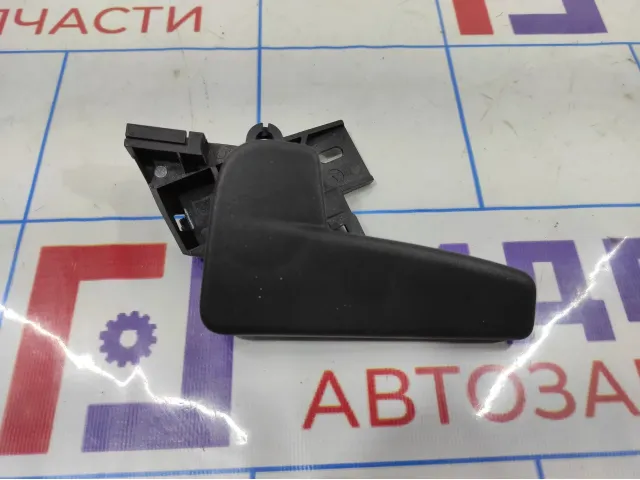 Ручка открывания капота Volkswagen Tiguan (Mk2) 6R1823533. С кронштейном.