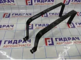 Лента крепления бензобака Volkswagen Tiguan (Mk2) 5QF201656C. Комплект.
