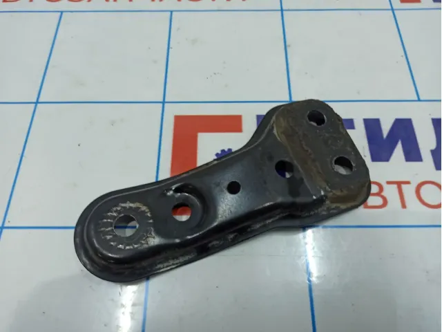 Кронштейн передней балки правый Volkswagen Tiguan (Mk2) 5Q0199518E.