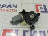 Моторчик стеклоподъемника переднего левого Volkswagen Tiguan 5Q0959802B