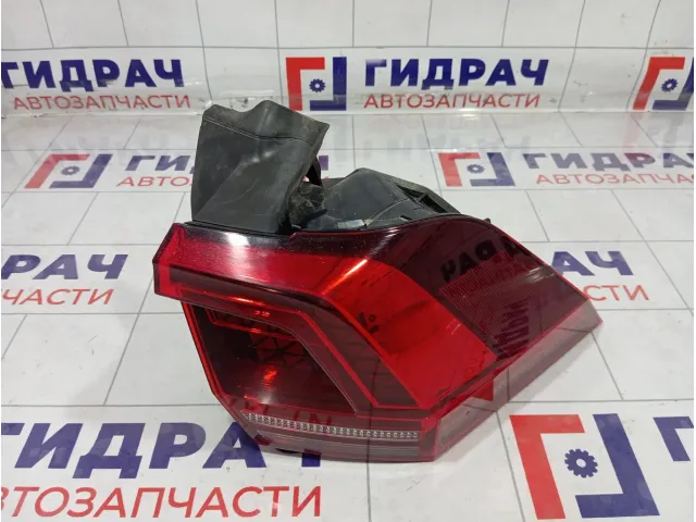 Фонарь задний наружный правый Volkswagen Tiguan 5NA945208F
