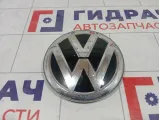 Эмблема Volkswagen Tiguan 5NA853601