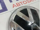 Эмблема Volkswagen Tiguan 5NA853601