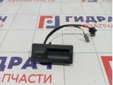 Камера заднего вида Volkswagen Tiguan 5NA827566D