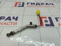 Пиропатрон капота Volkswagen Tiguan 5NA823823F