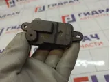 Активатор замка крышки бензобака Volkswagen Tiguan 8V0862159