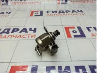 Насос (ТНВД) Volkswagen Tiguan 04E127025D