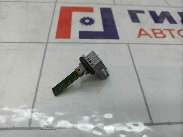 Датчик температуры воздуха Volkswagen Tiguan 3D0907543A