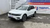 Амортизатор передний Volkswagen Tiguan 5QF413031BL