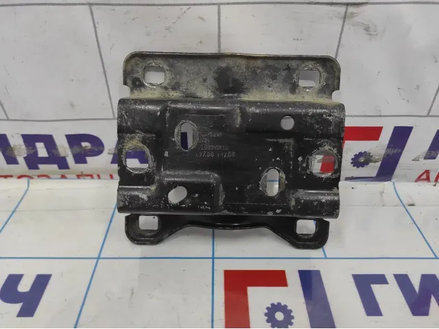 Кронштейн Volkswagen Touareg (GP) 7L0521378A