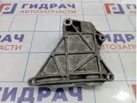 Кронштейн генератора Volkswagen Touareg (GP) 070903143C