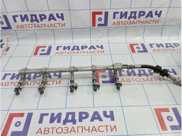 Рейка топливная Volkswagen Touareg (GP) 070133317C