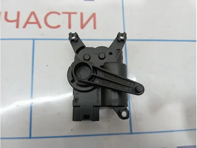 Моторчик заслонки отопителя Volkswagen Touareg (GP) 7L0907511AK