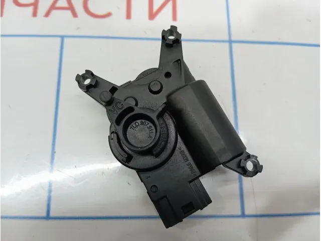 Моторчик заслонки отопителя Volkswagen Touareg (GP) 7L0907511AD