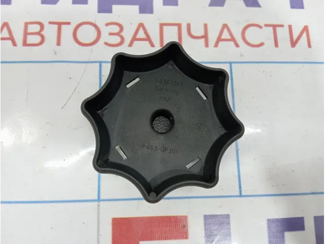 Болт крепления запасного колеса Volkswagen Touareg (GP) 7L6601347