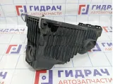 Корпус воздушного фильтра нижняя часть Volkswagen Touareg (GP) 7L6129607J