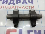 Ось коромысел Volkswagen Touareg (GP) 038109527AF