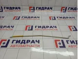 Держатель задней полки Volkswagen Touareg (GP) 7L0864195A