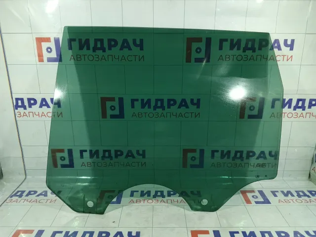 Стекло двери задней левой Volkswagen Touareg 7L6845205E