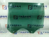 Стекло двери задней правой Volkswagen Touareg 7L6845206E