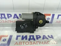 Моторчик стеклоподъемника заднего правого Volkswagen Touareg 7L0959704B