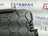 Накладка сиденья переднего левого Volkswagen Touareg 7L0881471