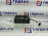Чейнджер компакт дисков Volkswagen Touareg 1J6035111