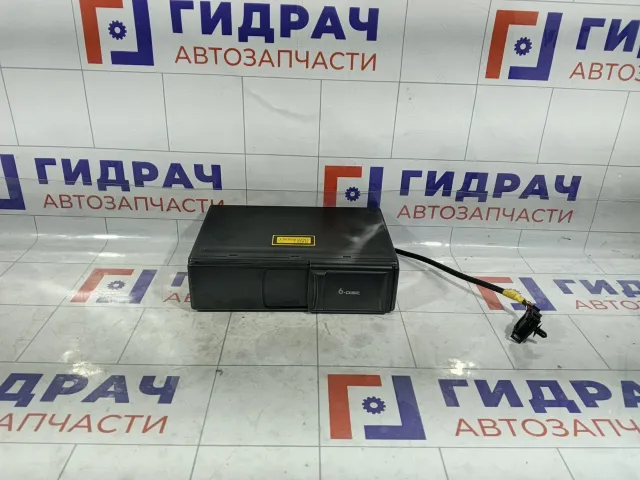 Чейнджер компакт дисков Volkswagen Touareg 1J6035111