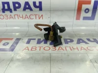 Клапан воздушный подкачки колеса Volkswagen Touareg 7L0616751A